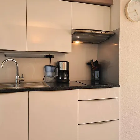 Apartment Renove Avec Piscine Et Garage, A 600m De La Et 200m Du Port - Cap D'agde - Fr-1-249-404 Agde